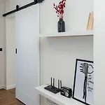 Cozy & Bright 2-br Flat Next To Grand Mall By Flat Mаnаger Apartment *