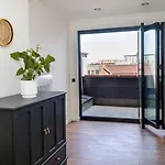 Cozy & Bright 2-br Flat Next To Grand Mall By Flat Mаnаger *