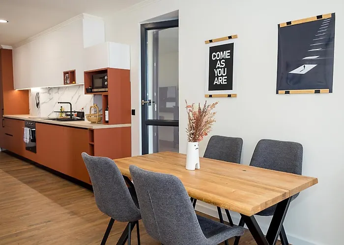 Daire Cozy & Bright 2-br Flat Next To Grand Mall By Flat Mаnаger