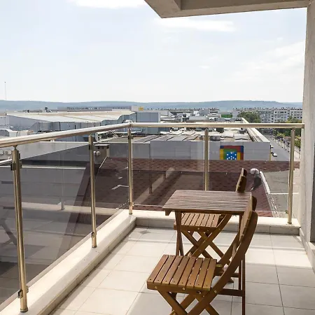 Cozy&bright 2-br Flat Next To Grand Mall By Flat Mаnаger * Варна