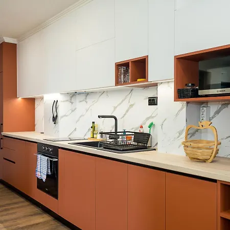 Cozy&bright 2-br Flat Next To Grand Mall By Flat Mаnаger Апартаменты Варна